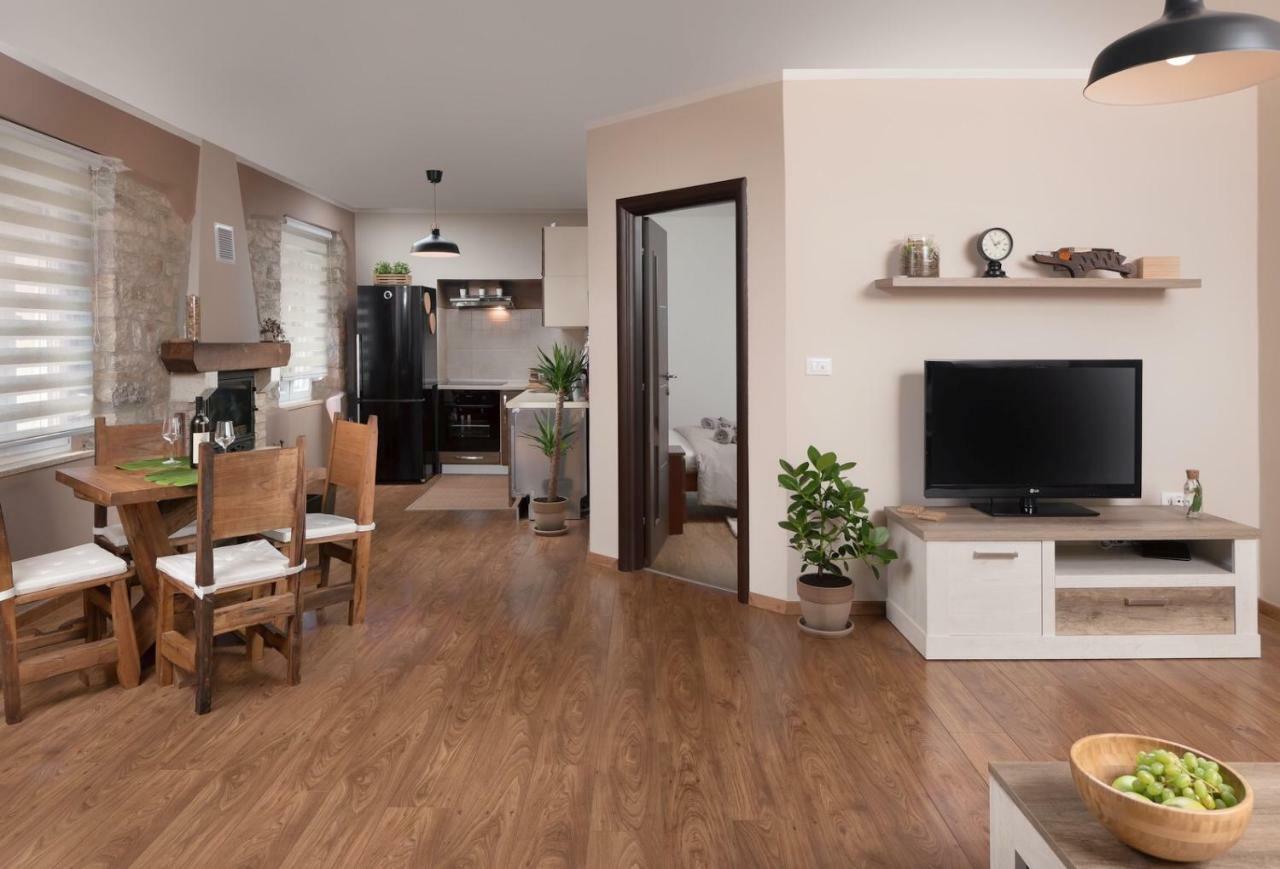 Vecchio Mercato Pula Apartman מראה חיצוני תמונה